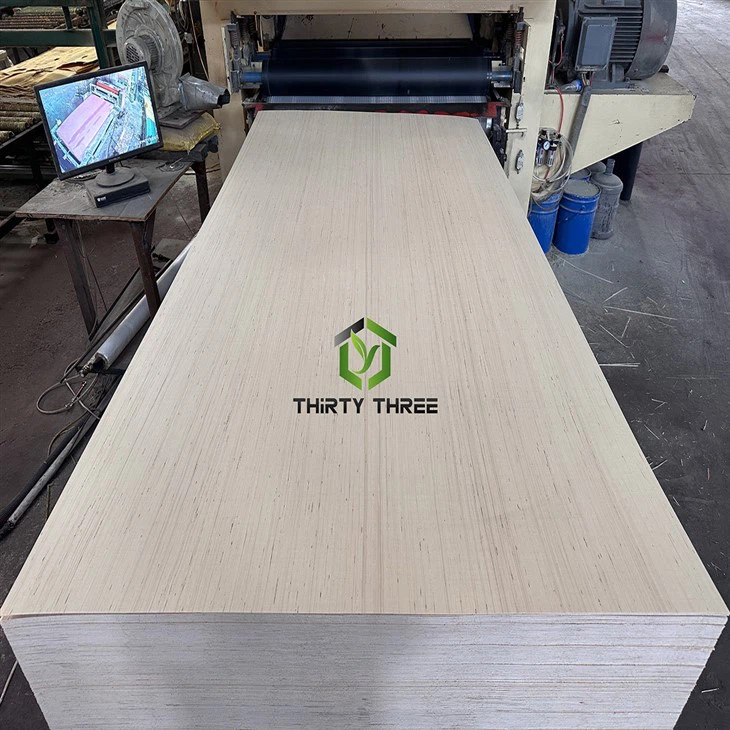 1.2mm/1.4mm Wood Grain Recon Plywood For Decoration